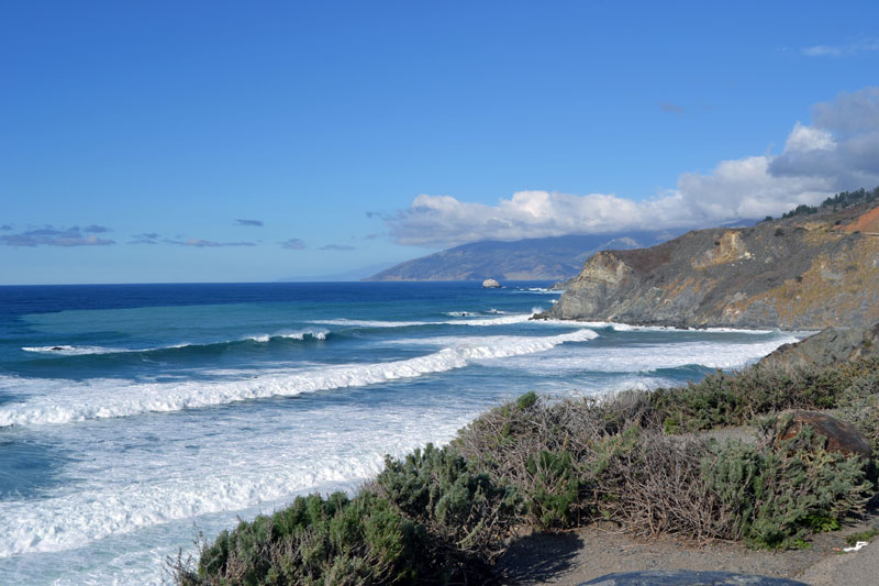 Plaża i fale przy Highway 1