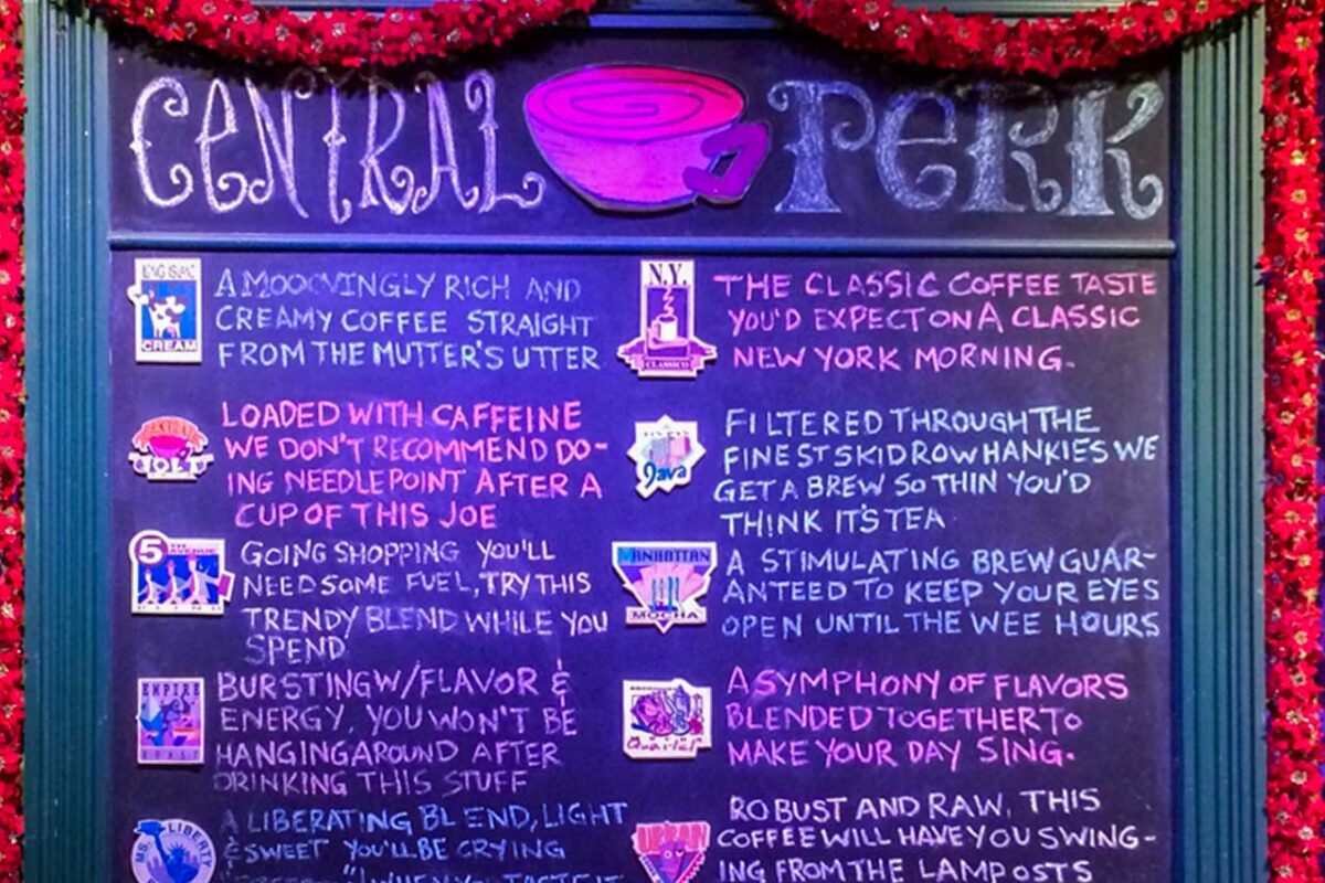 Il set originale del bar Central Perk della serie Friends alla Warner Bros.