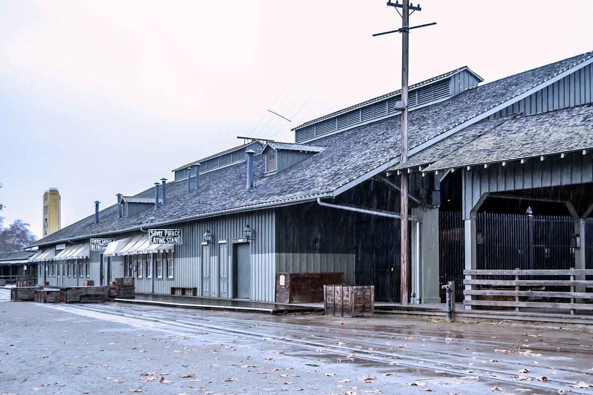 Stare budynki w Old Sacramento