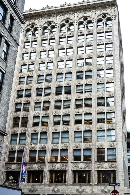 Dettagli della facciata del Bayard–Condict Building a New York.