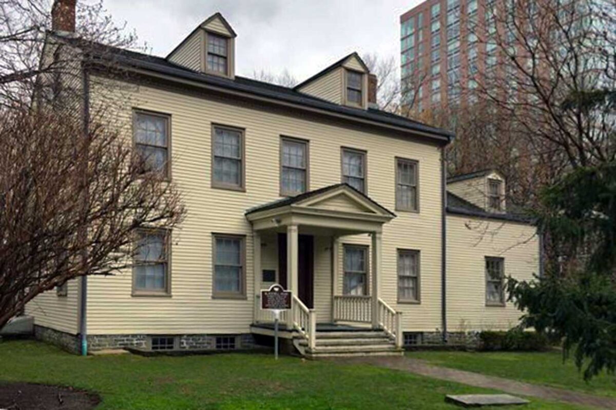 La Blackwell House a Roosevelt Island, una delle case coloniche più antiche di New York.