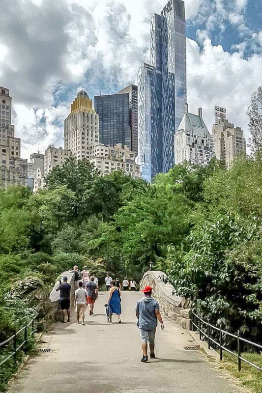 Panorama Manhattanu widziana z rejonu mostu Gapstow