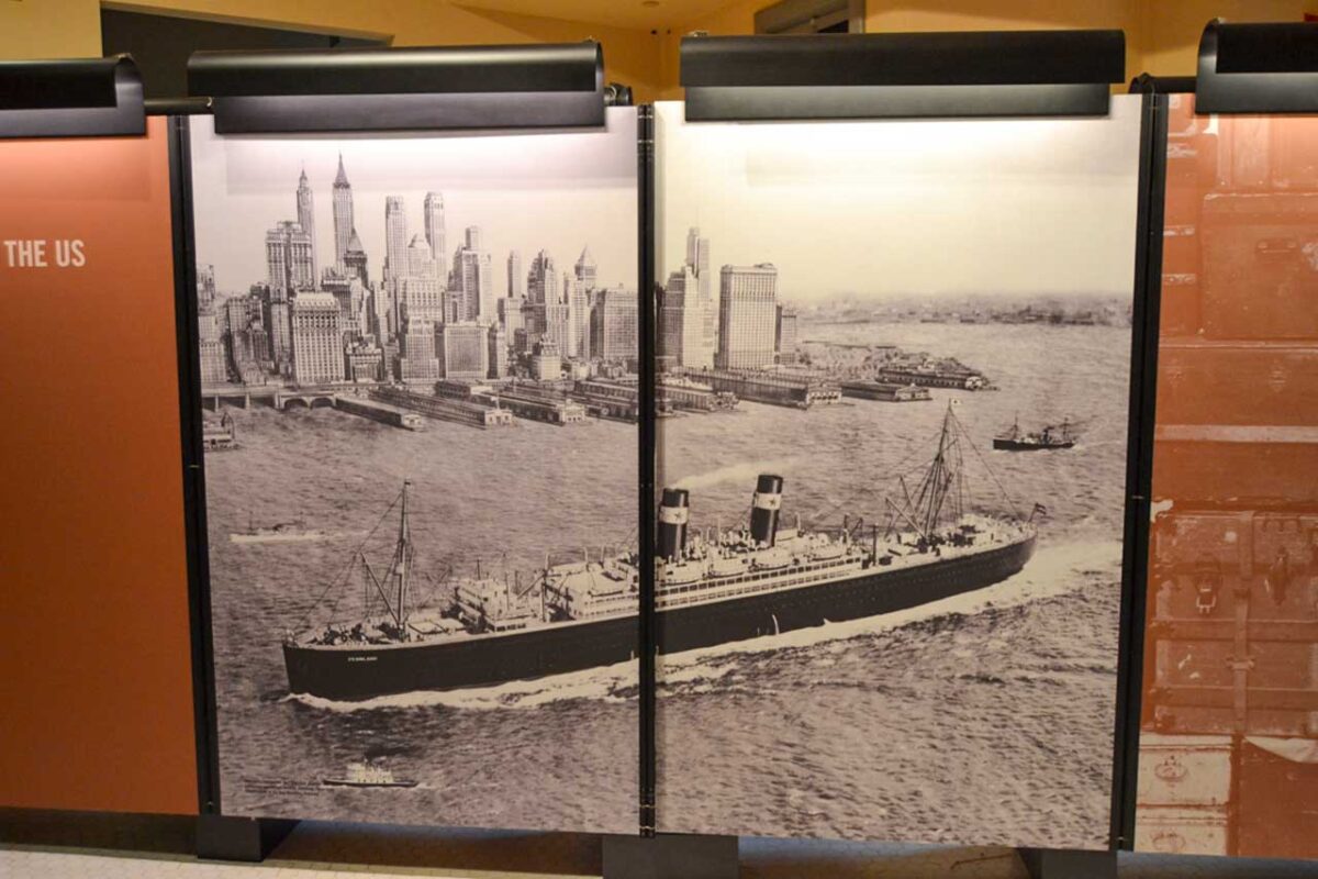 Archiwalne zdjęcia w Muzeum Imigracji na Ellis Island