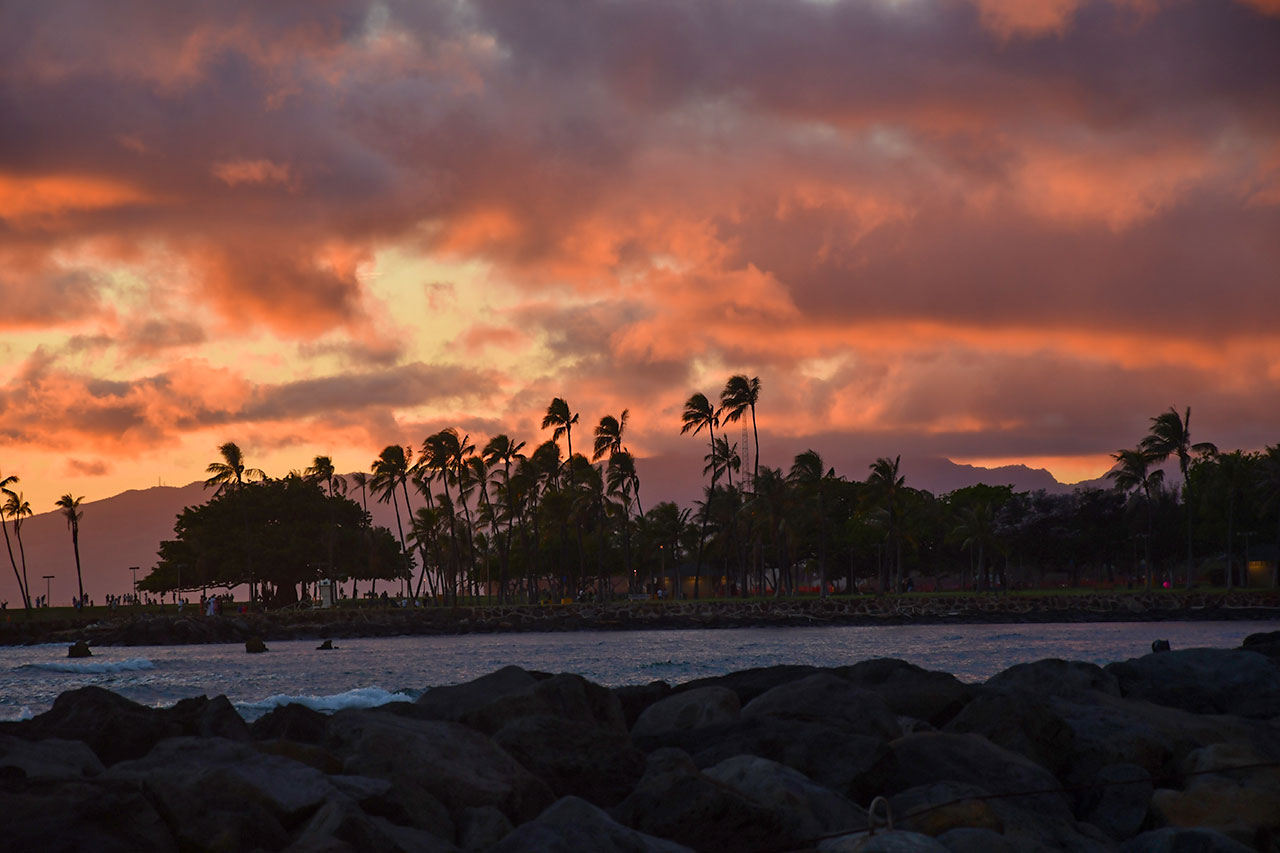 Zachód słońca w Honolulu