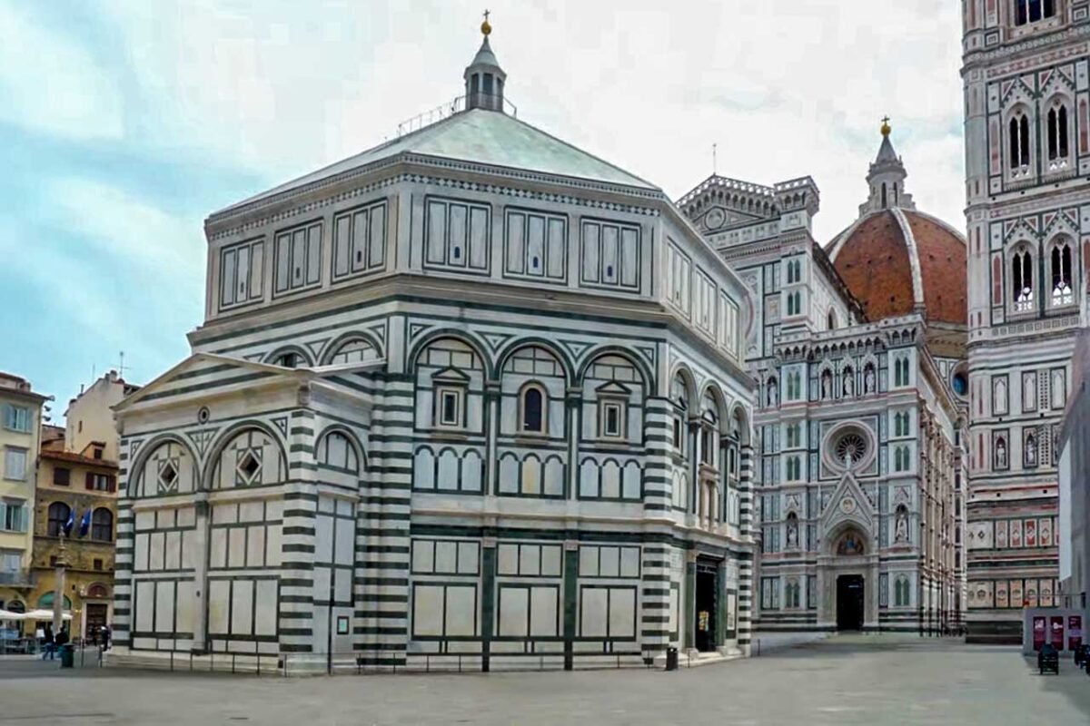 Baptysterium San Giovanni przed katedrą Santa Maria del Fiore we Florencji