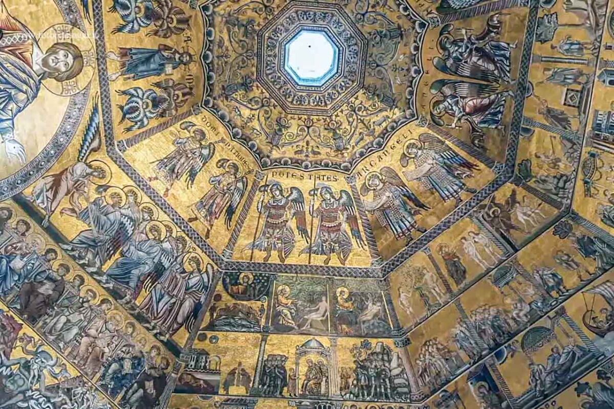 Zdobione drzwi Baptysterium San Giovanni we Florencji