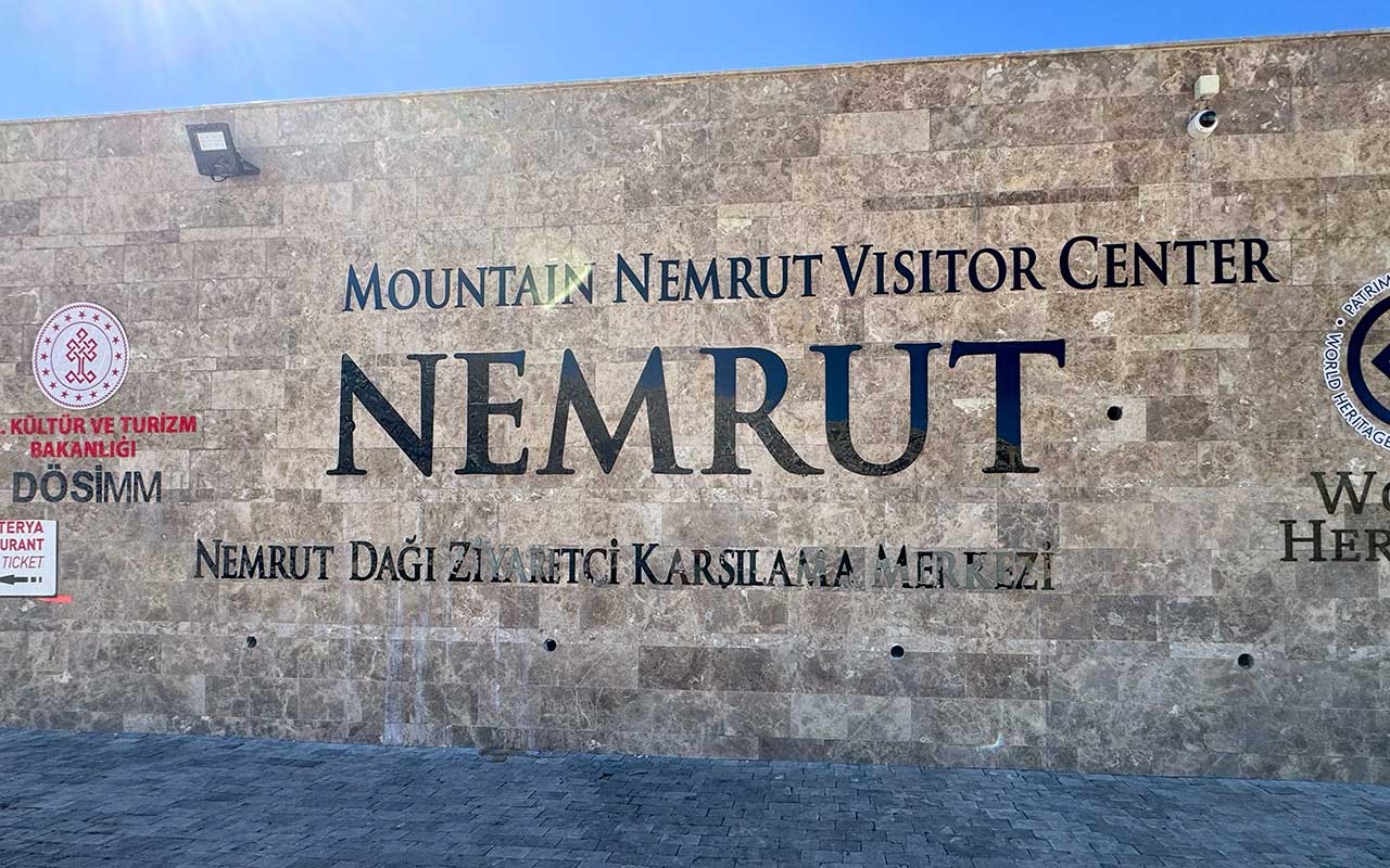 Il centro visitatori situato ai piedi del Monte Nemrut in Turchia.
