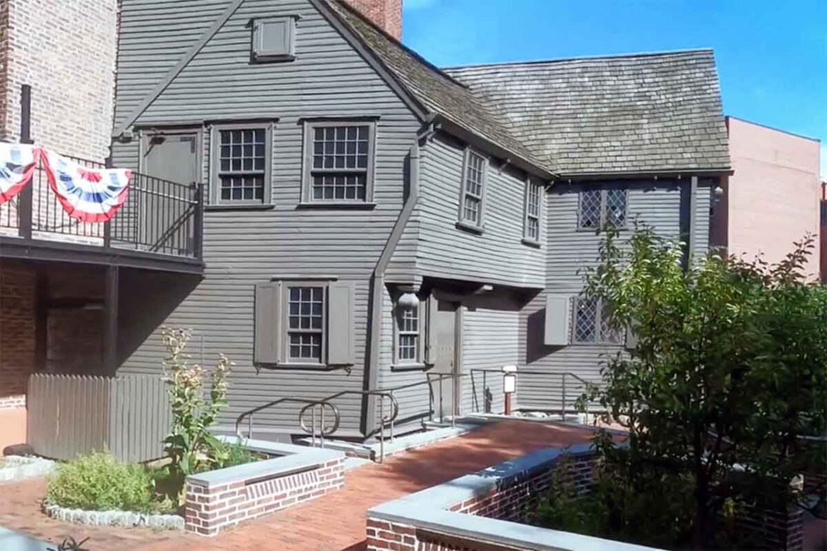 Paul Revere House a Boston – l’edificio più antico conservato nel centro di Boston, costruito intorno al 1680, residenza del patriota Paul Revere durante la rivoluzione americana