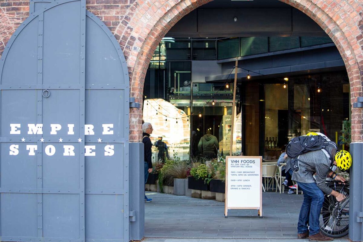 Complesso Empire Stores nel quartiere DUMBO a Brooklyn.