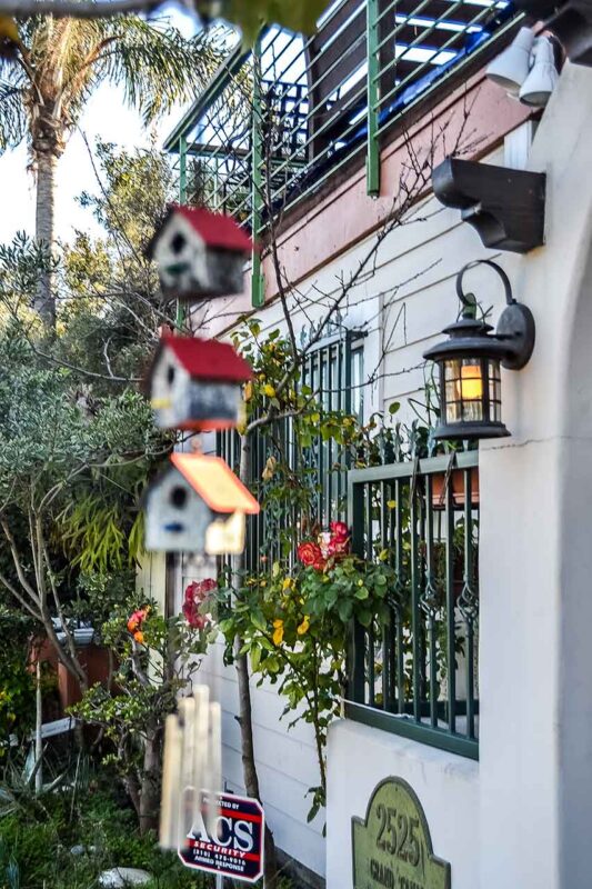 Szczegóły domu w Venice Canals w L.A.