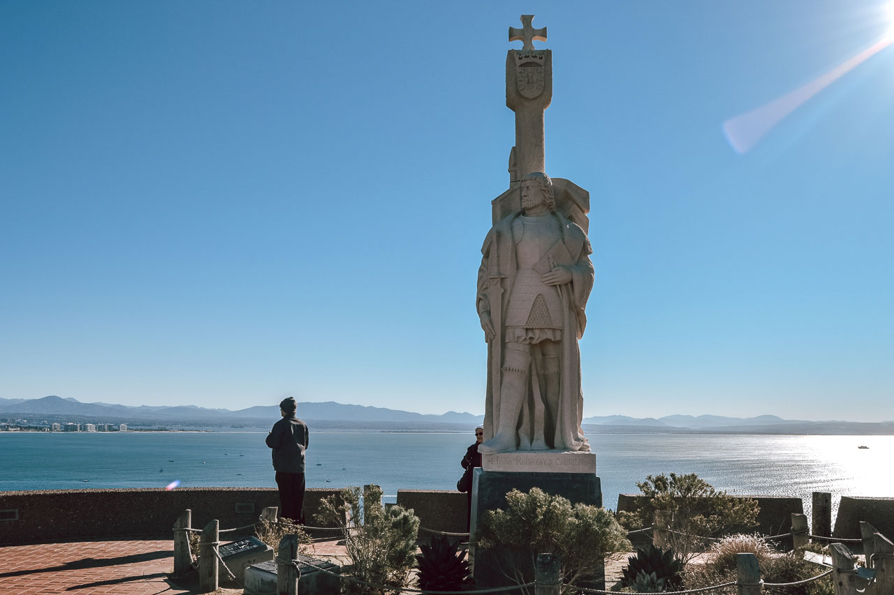 Statua di Juan Rodríguez Cabrillo presso il Cabrillo National Monument a San Diego.
